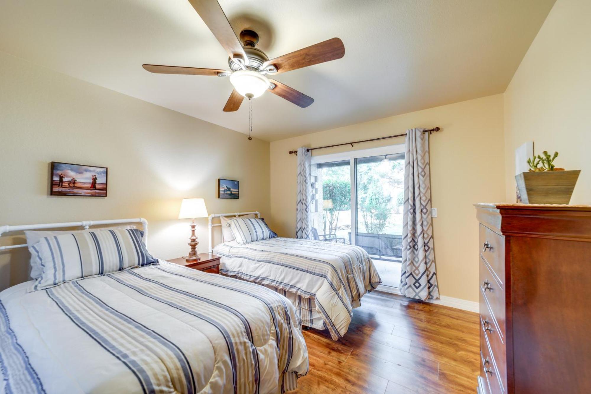 Cozy Oasis With Pool And Hot Tub Access! Apartment Sedona