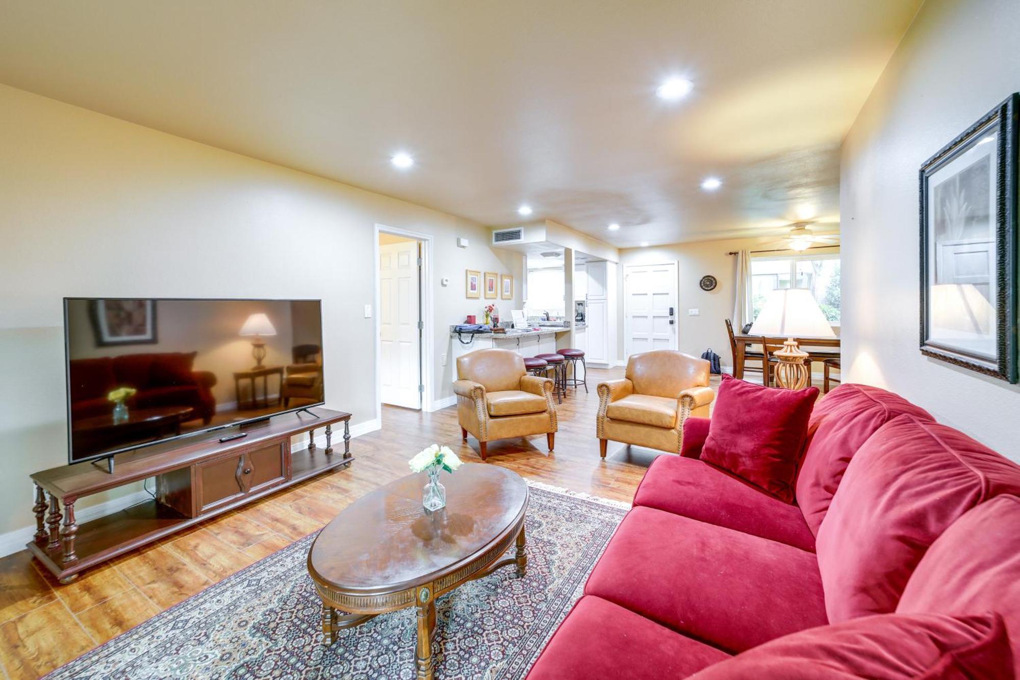 Cozy Oasis With Pool And Hot Tub Access! *